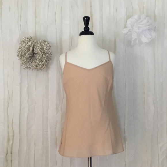 📣 Nude Camisole 📣 - Picture 4 of 8